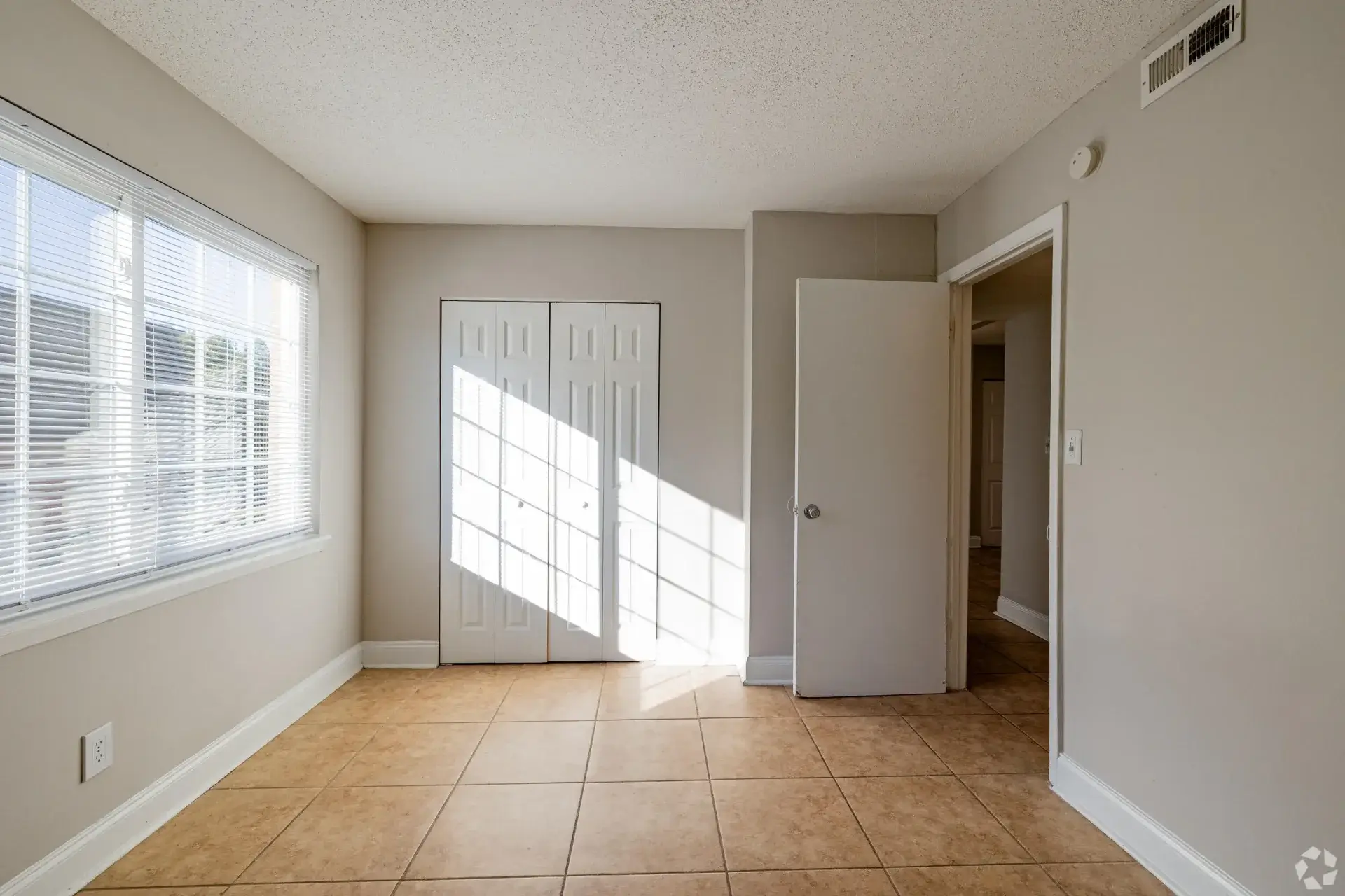 eagle trace apartments 33