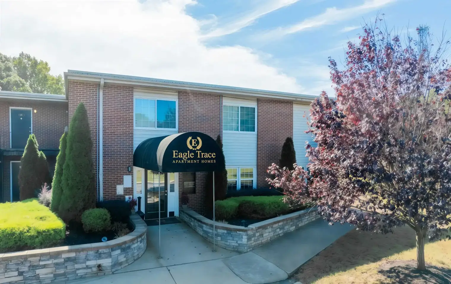 eagle trace apartments leasing